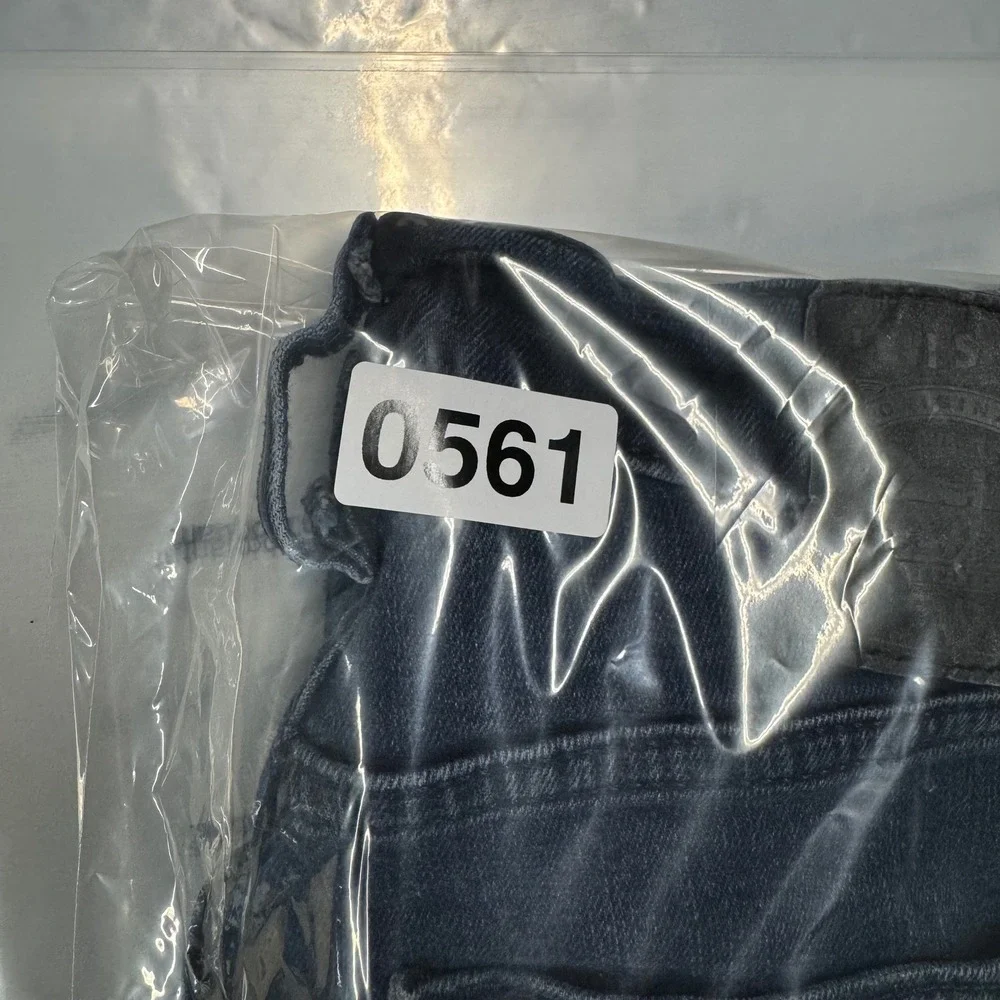 Levi Strauss Co 505 Mens Dark Wash Regular Fit Straight Leg Jeans W30‎ L32